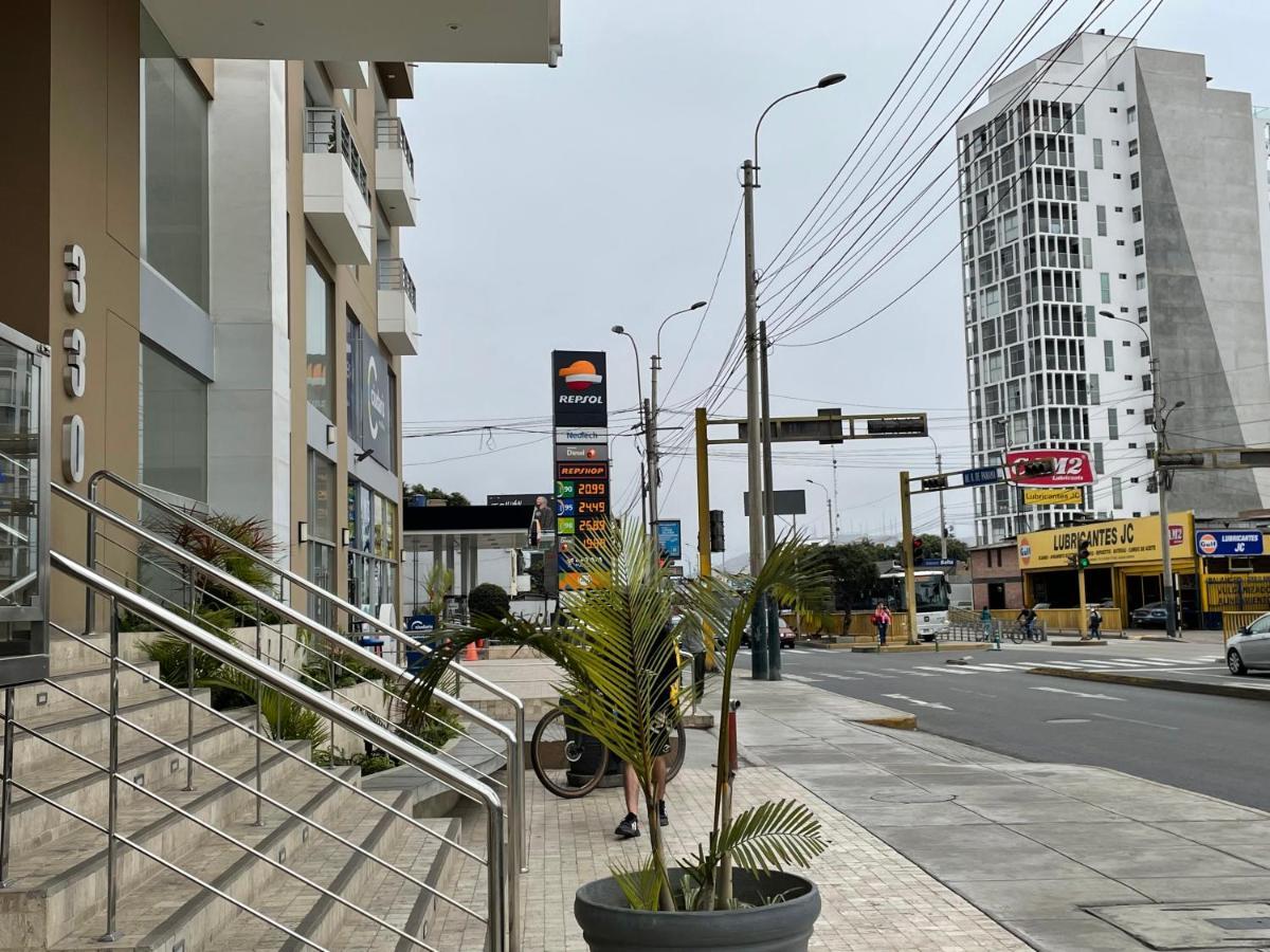 Hermosa Habitacion Privada En Edificio De Estreno Frente Al Metro リマ エクステリア 写真